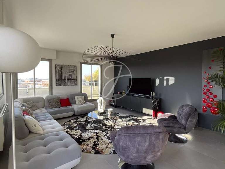 Appartement Marcq-en-Baroeul - 2 chambres - 158m²