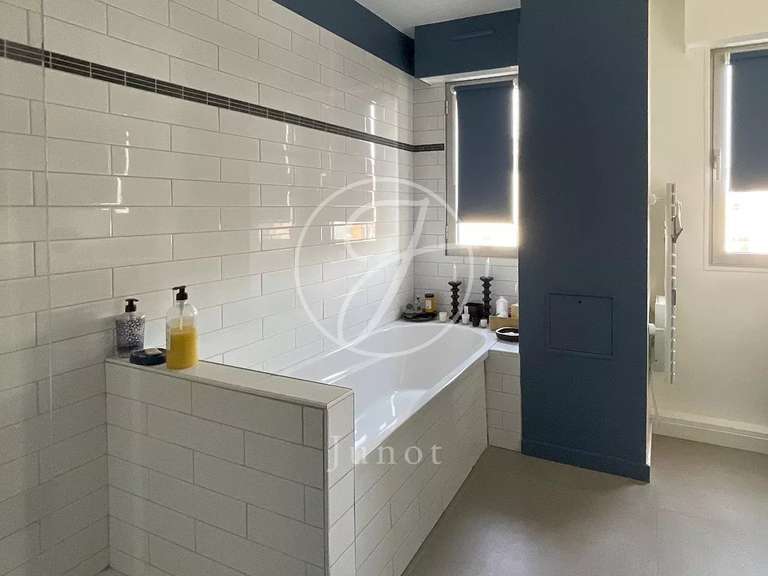 Appartement Marcq-en-Baroeul - 2 chambres - 158m²