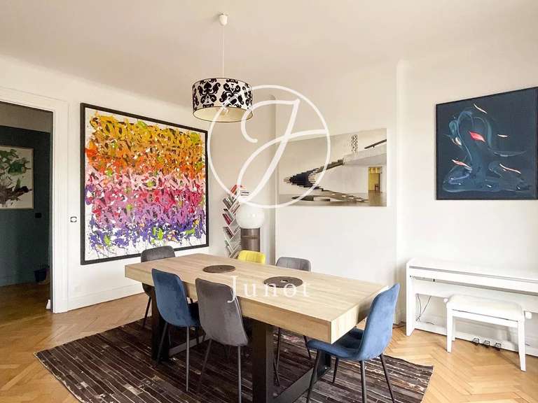 Appartement Marcq-en-Baroeul - 3 chambres - 204m²