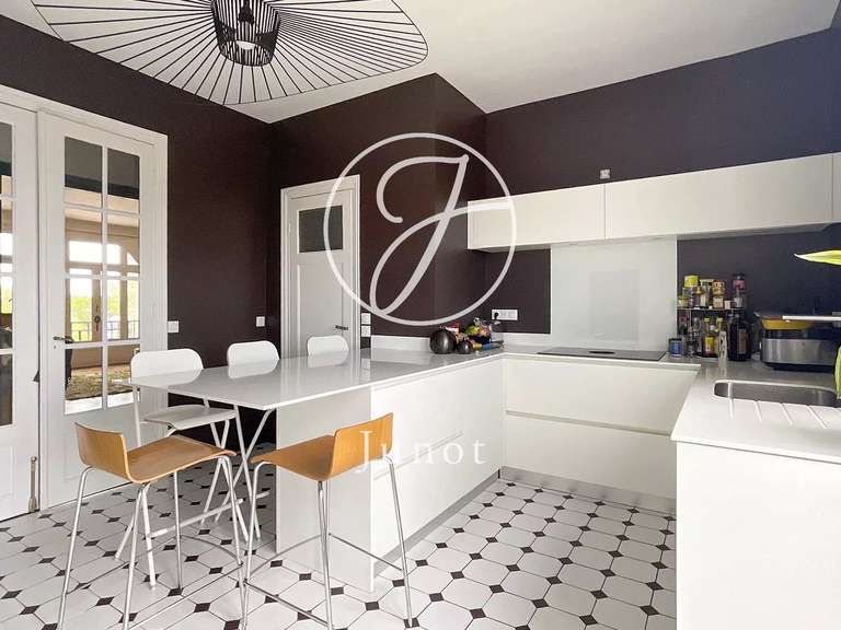 Appartement Marcq-en-Baroeul - 3 chambres - 204m²