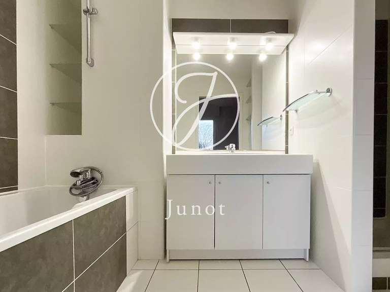 Appartement Marcq-en-Baroeul - 4 chambres - 204m²