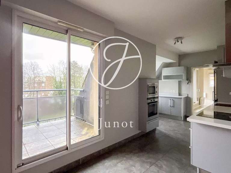Appartement Marcq-en-Baroeul - 4 chambres - 204m²