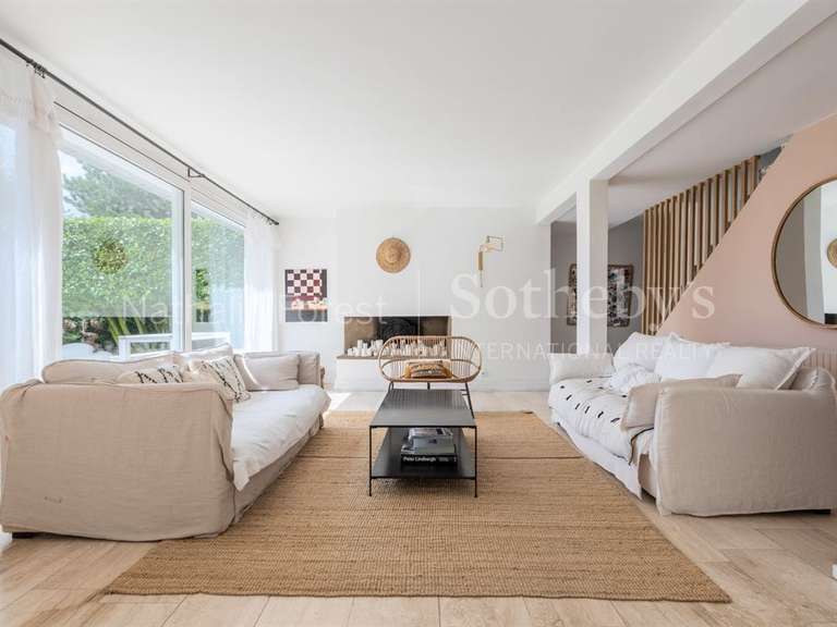 House Marcq-en-Baroeul - 5 bedrooms - 357m²
