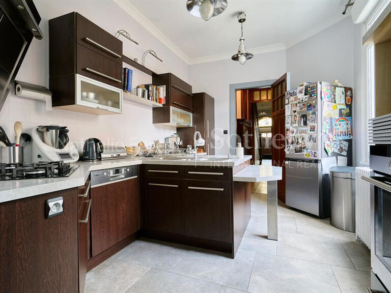Maison Marcq-en-Baroeul - 5 chambres - 250m²