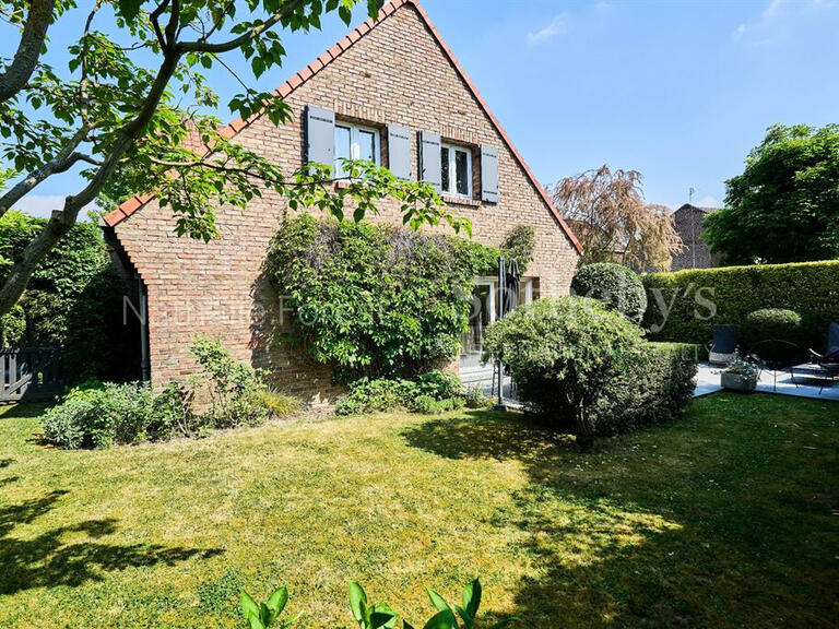 Maison Marcq-en-Baroeul - 4 chambres - 150m²