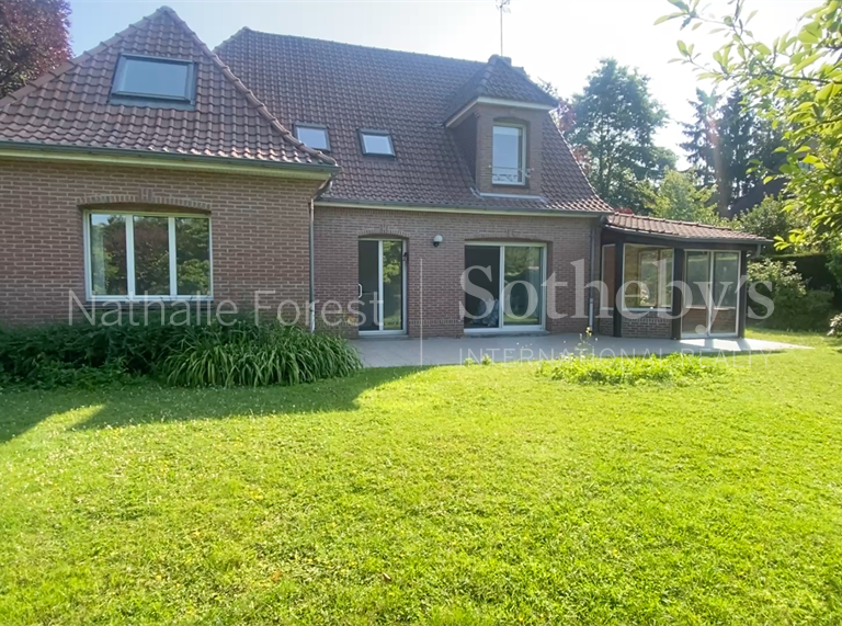Maison Marcq-en-Baroeul - 5 chambres - 150m²