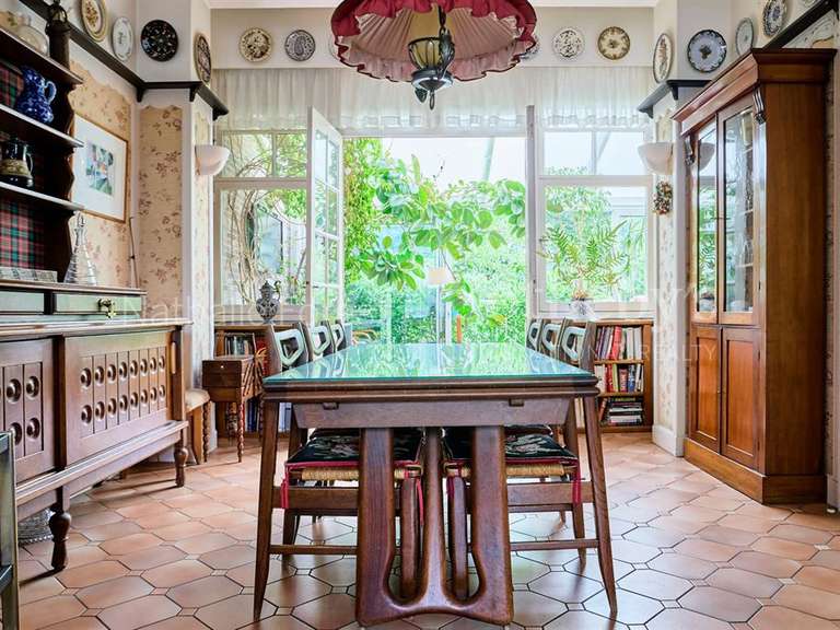 Maison Marcq-en-Baroeul - 6 chambres - 501m²