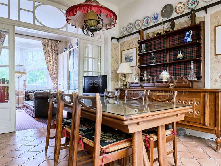 Maison Marcq-en-Baroeul - 6 chambres - 501m²