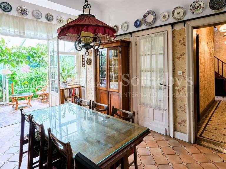 Maison Marcq-en-Baroeul - 6 chambres - 501m²