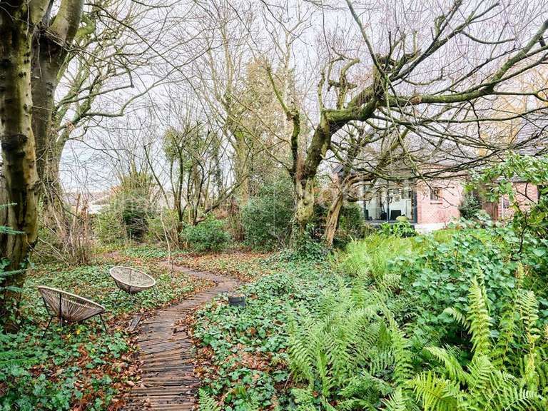 House Marcq-en-Baroeul - 4 bedrooms - 244m²