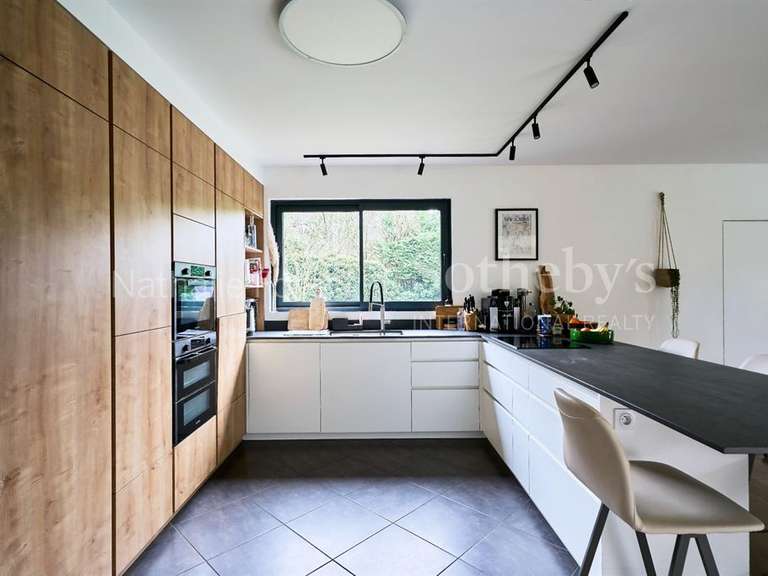 House Marcq-en-Baroeul - 4 bedrooms - 244m²