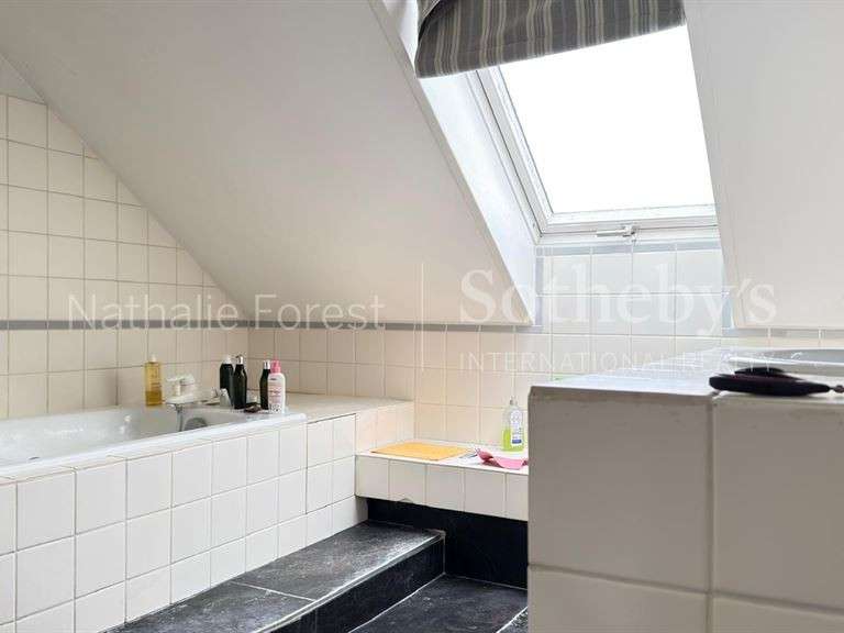 Maison Marcq-en-Baroeul - 5 chambres - 190m²