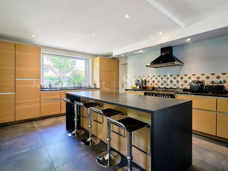 Maison Marcq-en-Baroeul - 6 chambres - 361m²