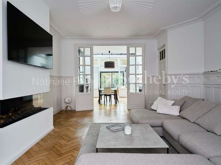 House Marcq-en-Baroeul - 5 bedrooms - 230m²