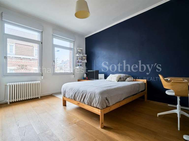 House Marcq-en-Baroeul - 5 bedrooms - 230m²