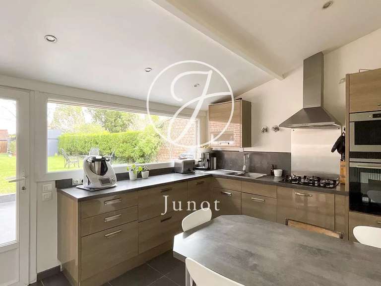 House Marcq-en-Baroeul - 4 bedrooms - 164m²