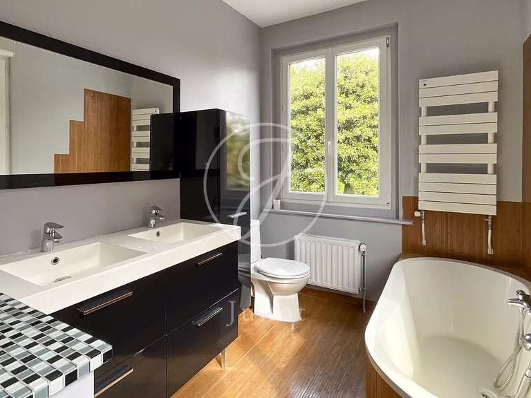 Maison Marcq-en-Baroeul - 4 chambres - 164m²