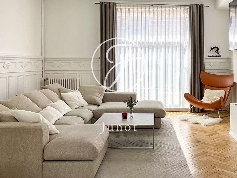 Maison Marcq-en-Baroeul - 5 chambres - 220m²