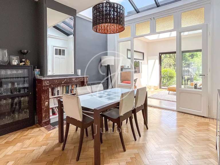 Maison Marcq-en-Baroeul - 5 chambres - 220m²