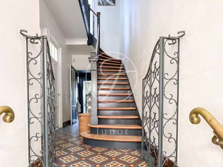 Maison Marcq-en-Baroeul - 5 chambres - 220m²