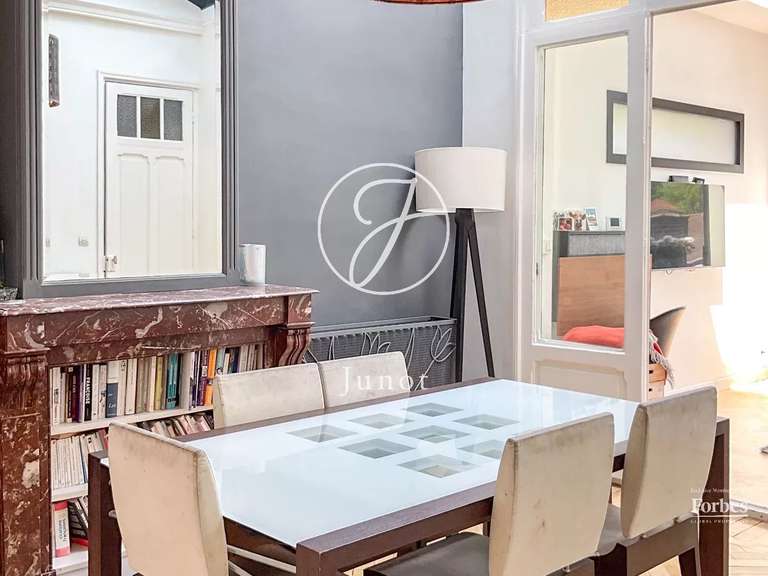 Maison Marcq-en-Baroeul - 5 chambres - 220m²