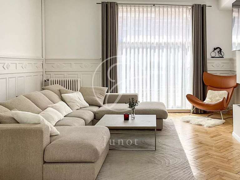 Maison Marcq-en-Baroeul - 5 chambres - 220m²