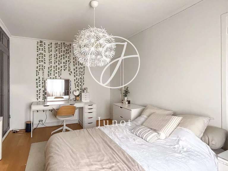 Maison Marcq-en-Baroeul - 5 chambres - 220m²