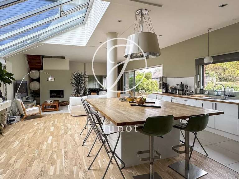 Maison Marcq-en-Baroeul - 6 chambres - 291m²