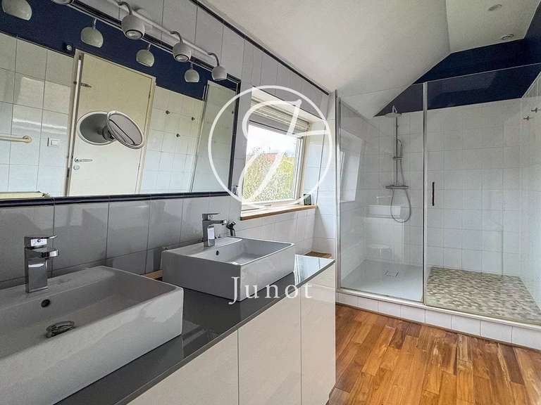 Maison Marcq-en-Baroeul - 6 chambres - 291m²