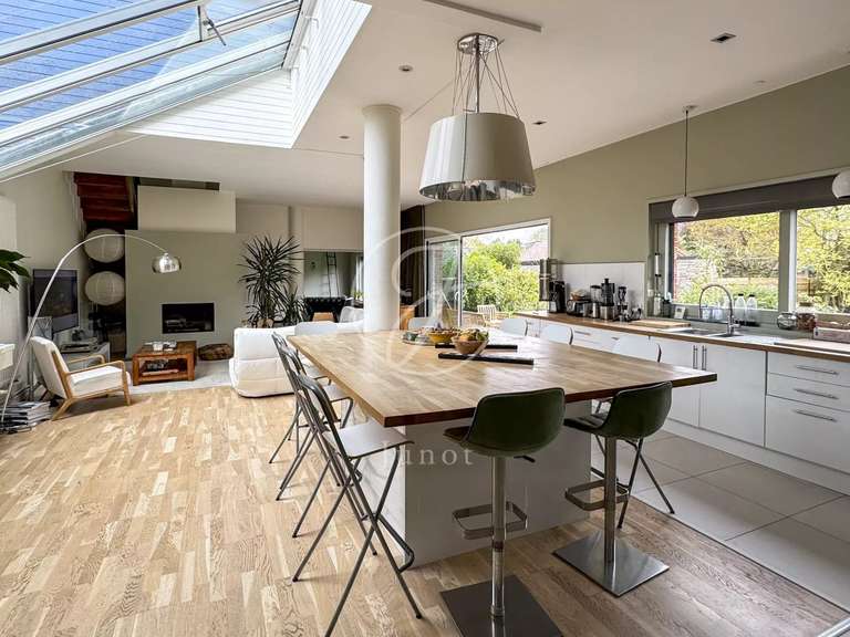 Maison Marcq-en-Baroeul - 6 chambres - 291m²