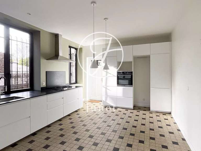 Maison Marcq-en-Baroeul - 5 chambres - 320m²