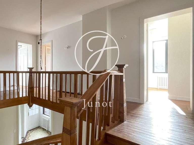 Maison Marcq-en-Baroeul - 5 chambres - 320m²