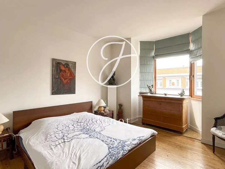 Maison Marcq-en-Baroeul - 4 chambres - 181m²