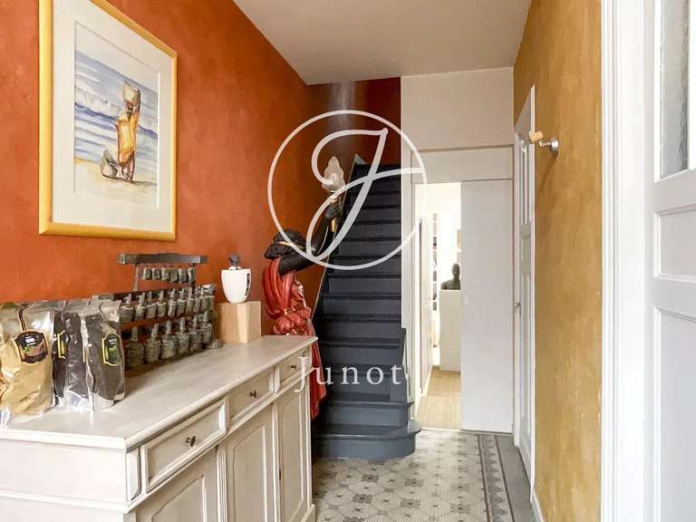 Maison Marcq-en-Baroeul - 4 chambres - 181m²