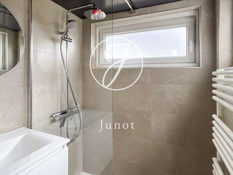 Maison Marcq-en-Baroeul - 4 chambres - 181m²