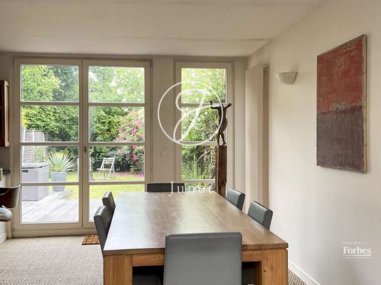 Maison Marcq-en-Baroeul - 4 chambres - 181m²