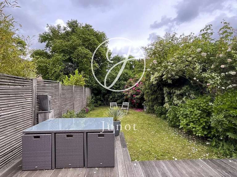 Maison Marcq-en-Baroeul - 4 chambres - 181m²