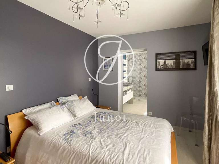 House Marcq-en-Baroeul - 4 bedrooms - 317m²