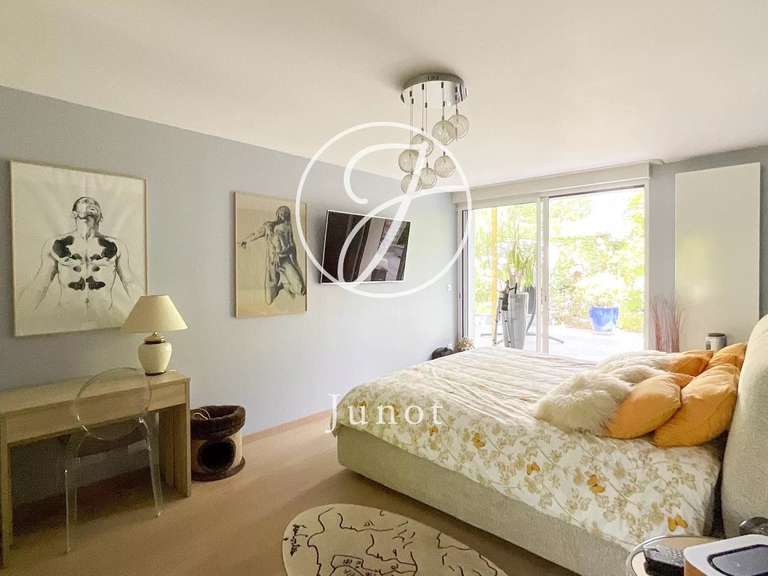 House Marcq-en-Baroeul - 4 bedrooms - 317m²