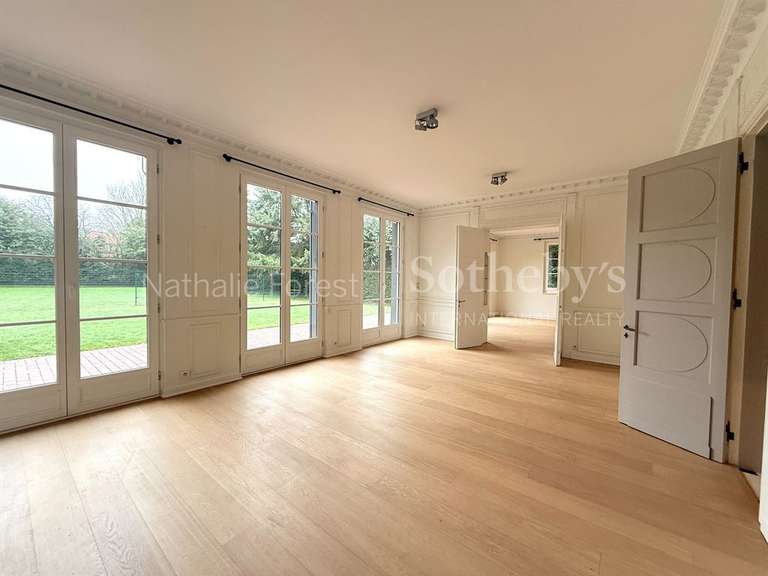 Maison Marcq-en-Baroeul - 5 chambres - 252m²