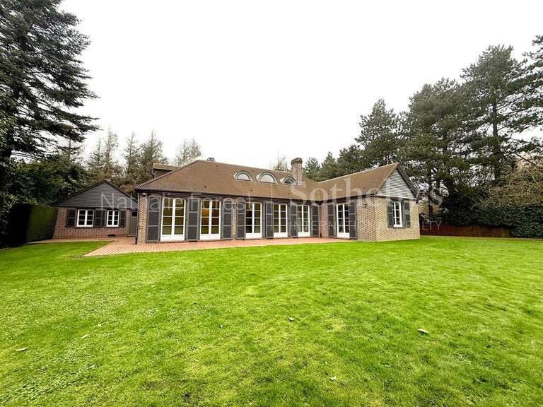 Maison Marcq-en-Baroeul - 5 chambres - 252m²