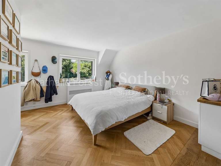 House Marcq-en-Baroeul - 4 bedrooms - 230m²