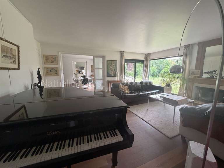 Maison Marcq-en-Baroeul - 5 chambres - 219m²