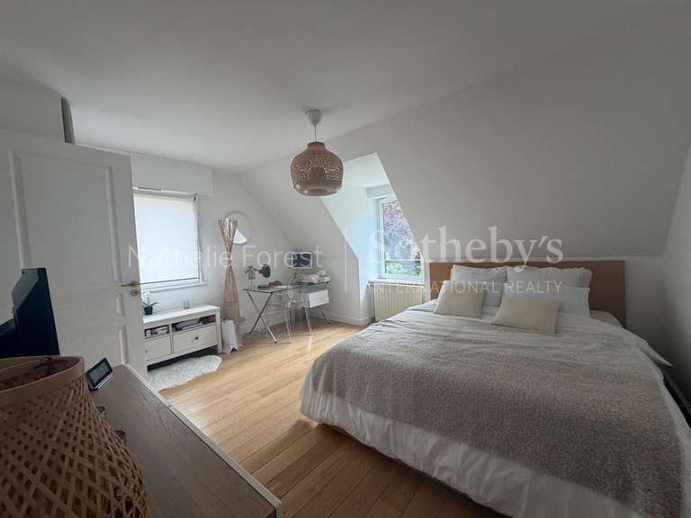 Maison Marcq-en-Baroeul - 5 chambres - 219m²