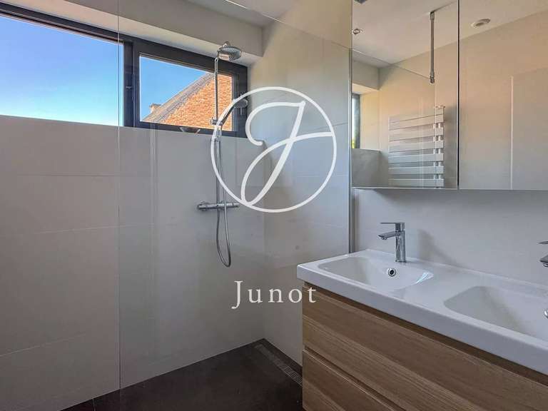Maison Marcq-en-Baroeul - 4 chambres - 239m²