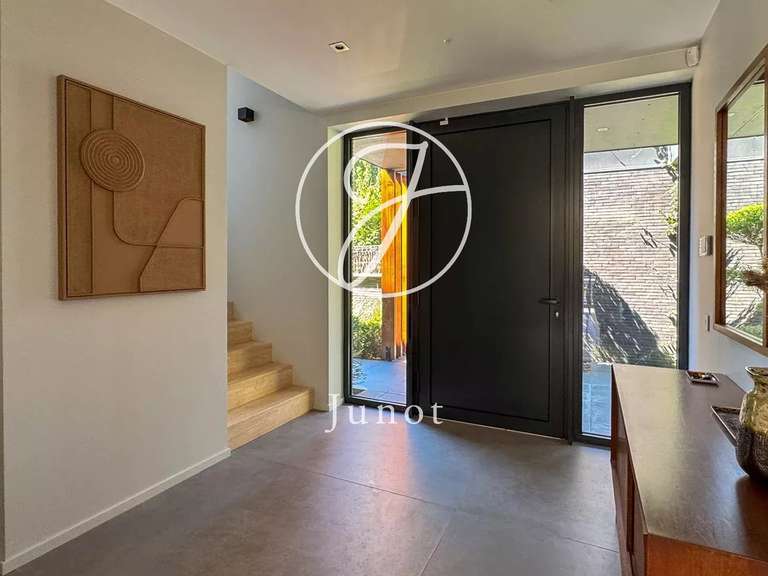 Maison Marcq-en-Baroeul - 4 chambres - 239m²