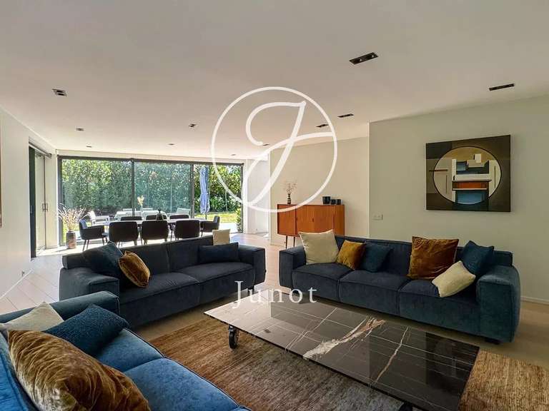 Maison Marcq-en-Baroeul - 4 chambres - 239m²