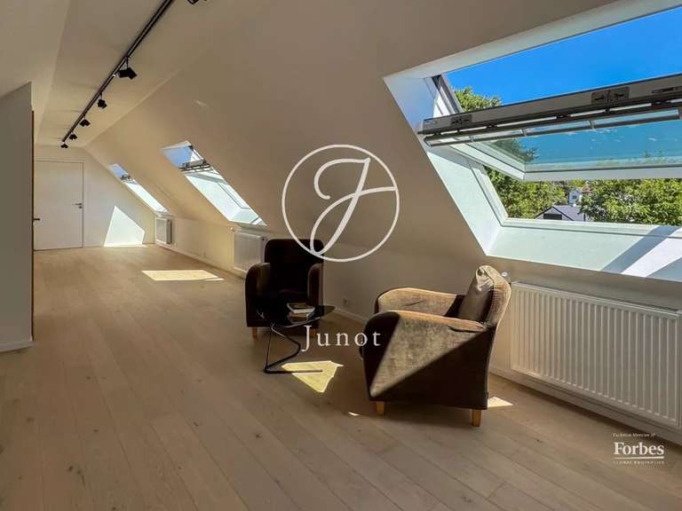 Maison Marcq-en-Baroeul - 4 chambres - 239m²