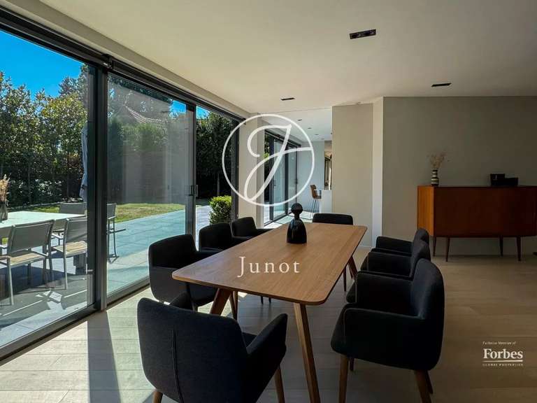 Maison Marcq-en-Baroeul - 4 chambres - 239m²