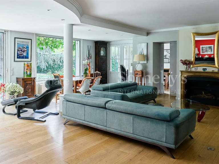 House Marcq-en-Baroeul - 6 bedrooms - 361m²
